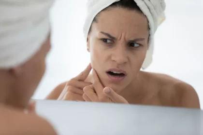 is-your-skincare-routine-damaging-your-skin-barrier درمان جوش و آكنه